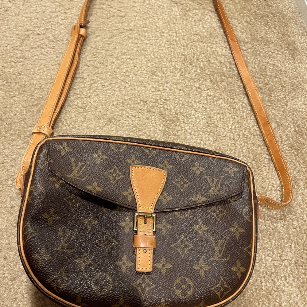 Authentic Louis Vuitton Crossbody Bag